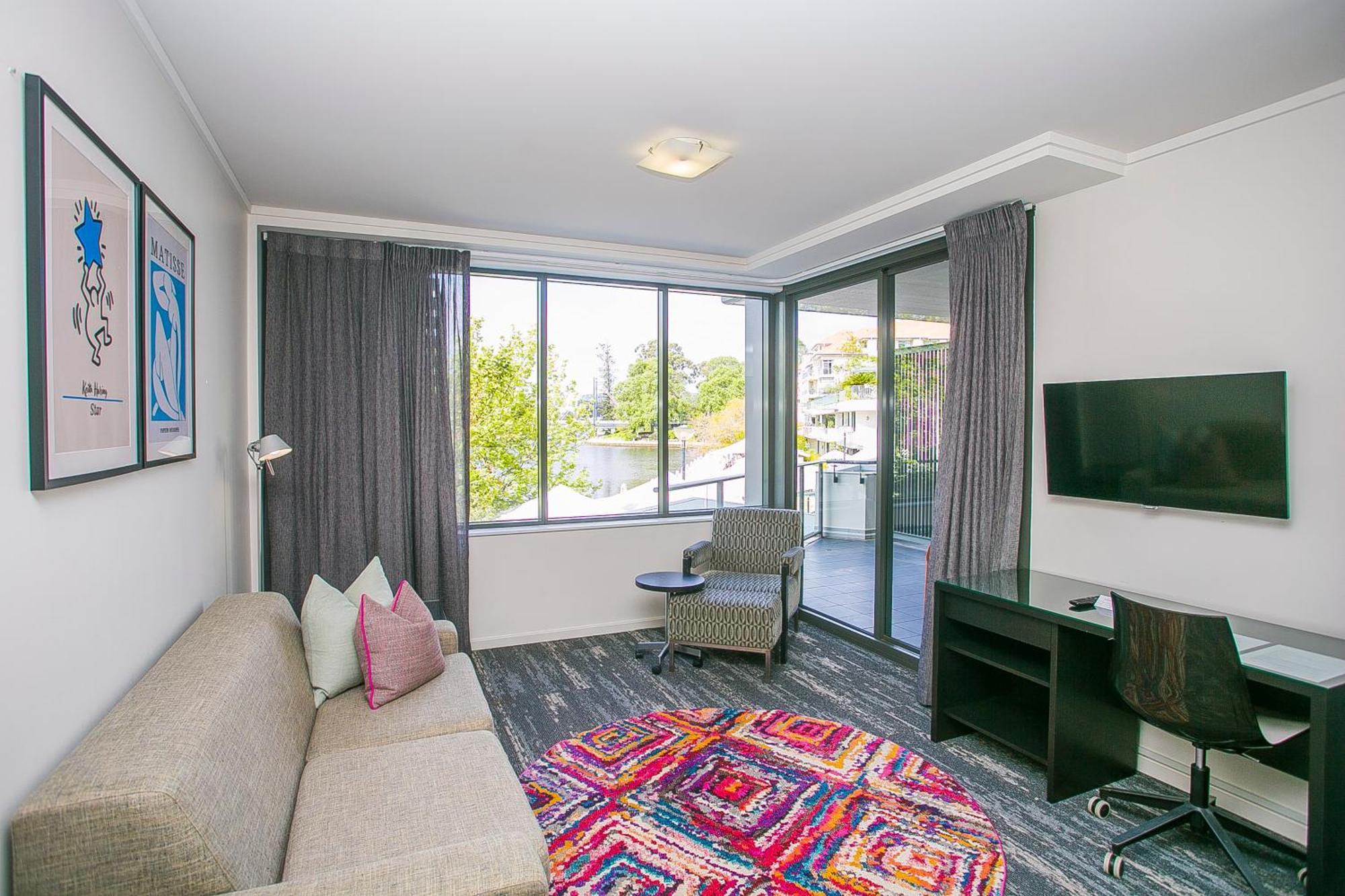 East Perth Suites Hotel Exterior foto